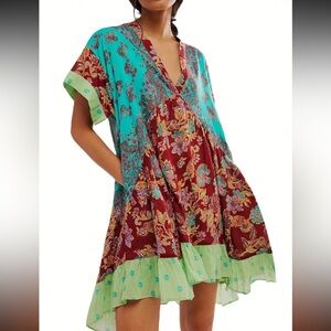 Bohemian Breezy Floral Mixed Pattern oversized tunic/dress with pockets- EUC